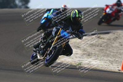 media/Nov-02-2025-Lets Ride (Sun) [[f7a3caa734]]/B Group/1220pm (Turn 2 Outside)/